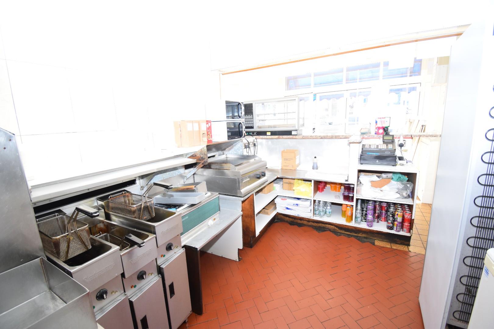 Kitchen Area (1).JPG